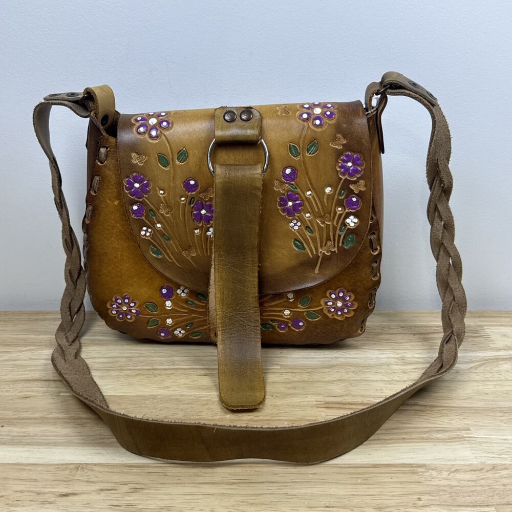 Vintage ‘70s Handmade Floral Tooled Leather Bag Made in Mexico Crossbody Bag